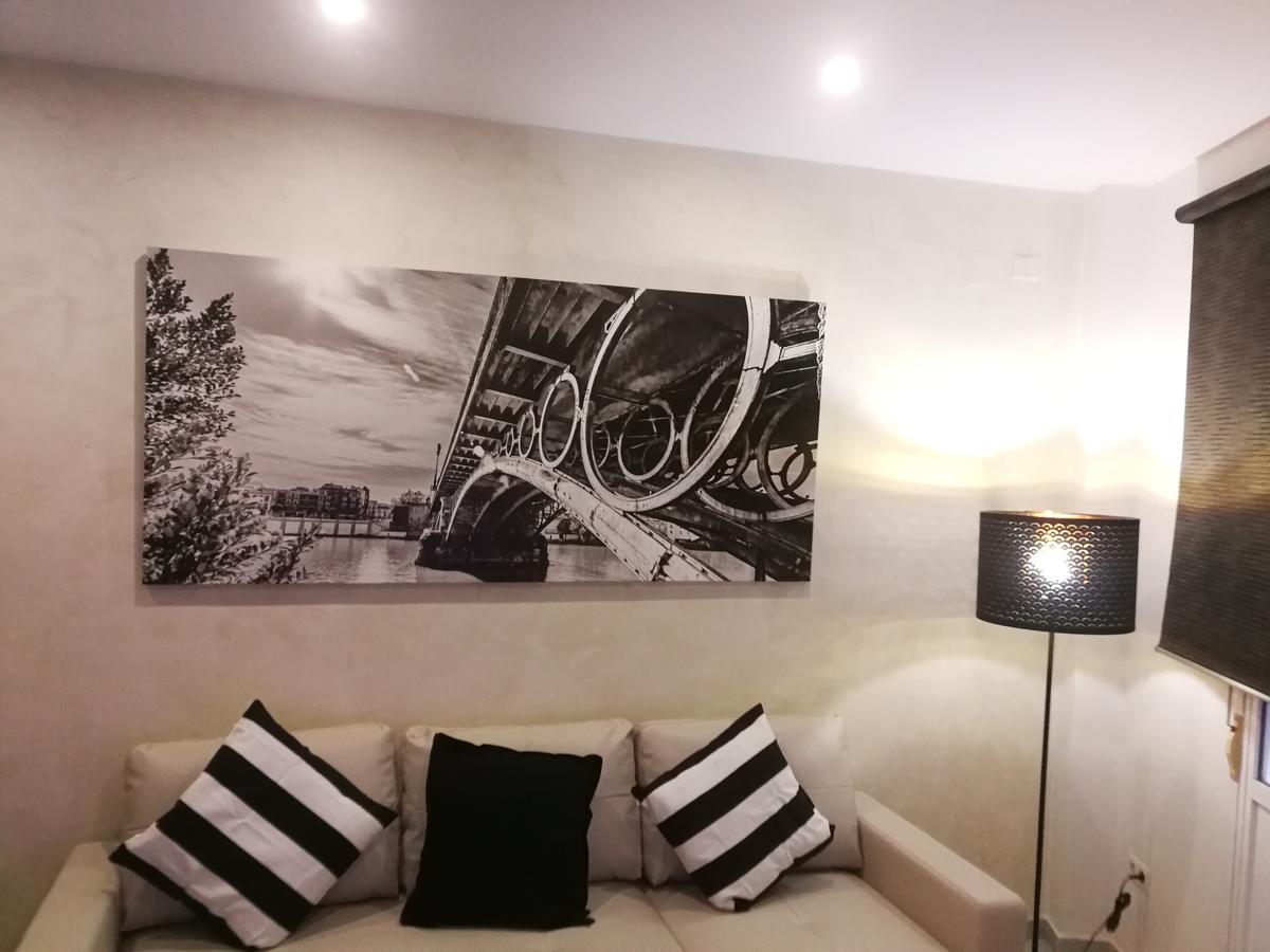 Apartamento Alfalfa Seville Exterior photo